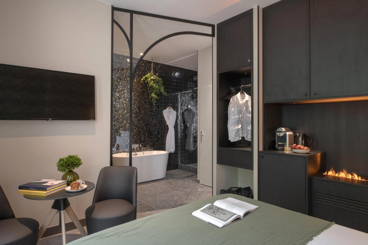 MiHotel Sala Lyon Bagian luar foto