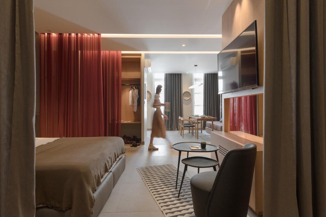 MiHotel Sala Lyon Bagian luar foto