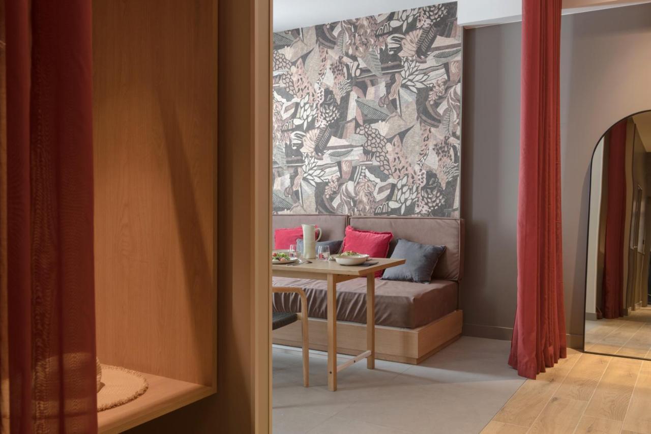 MiHotel Sala Lyon Bagian luar foto
